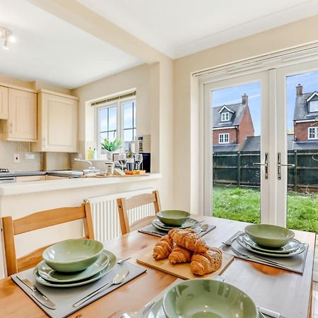 Silver Stag Properties, 3 Bedroom W Parking And Garden Smisby Zewnętrze zdjęcie